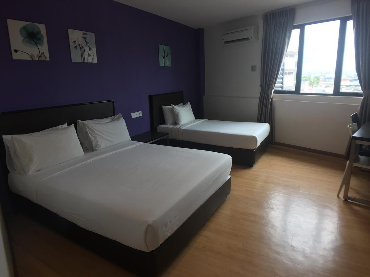 Padungan Hotel Kuching Ngoại thất bức ảnh