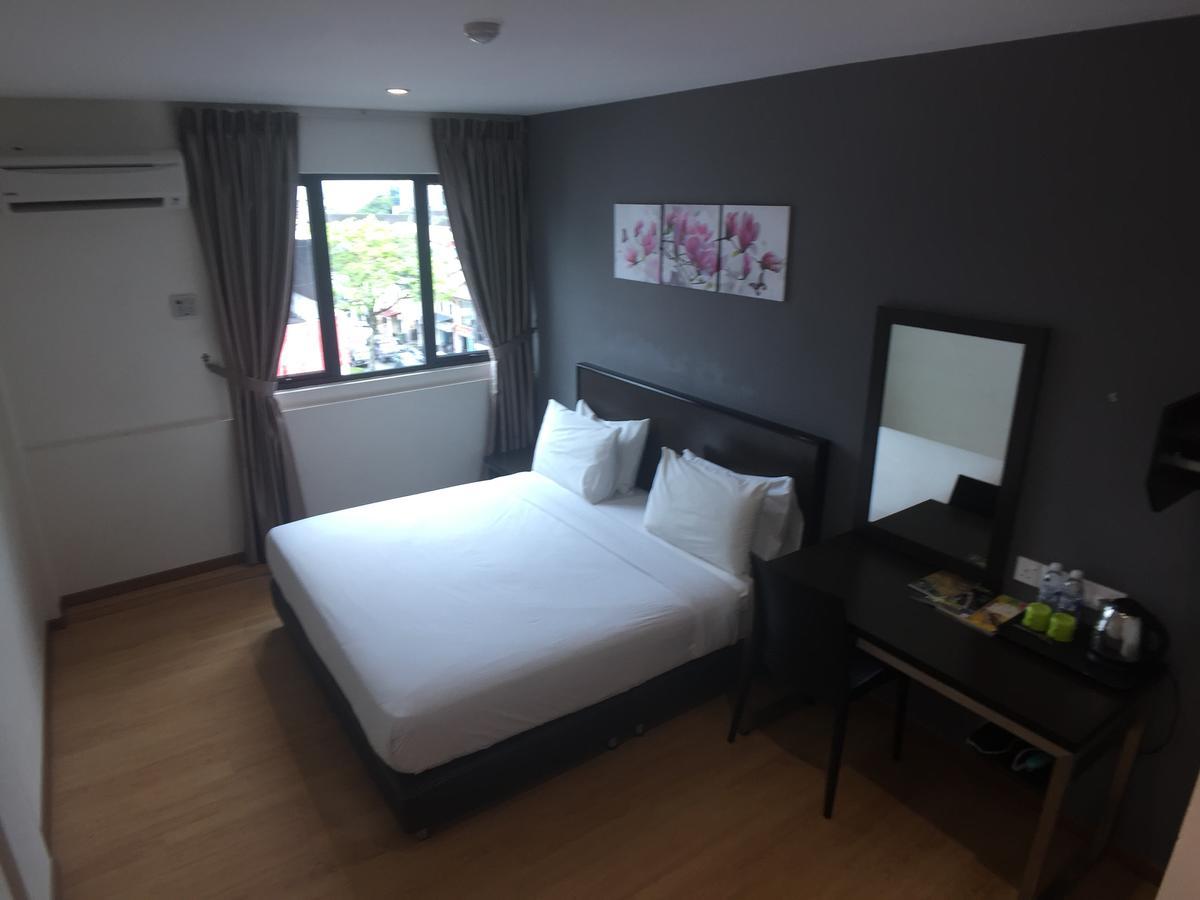 Padungan Hotel Kuching Ngoại thất bức ảnh